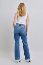 Judy Blue HW V-Front WB Vintage Wash Straight Fit 82623REG