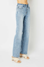 Judy Blue HW LT Wash Straight Leg Jeans 82501