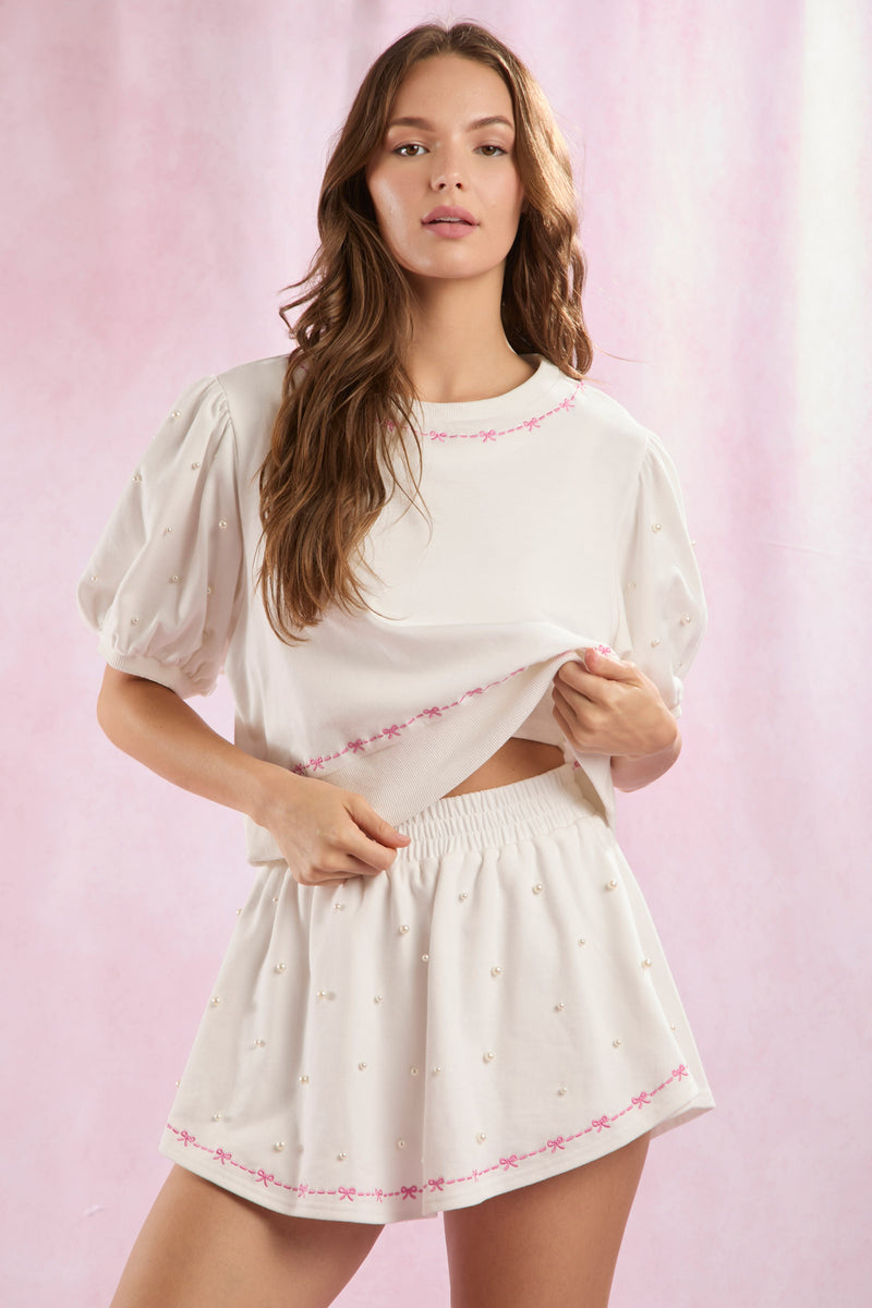 Bow Embroidery & Pearl Puff Sleeve Top